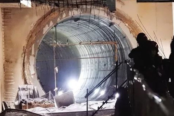 什么掘進設(shè)備適合公路隧道施工，適合隧道掘進的設(shè)備有哪些_隧道掘進機